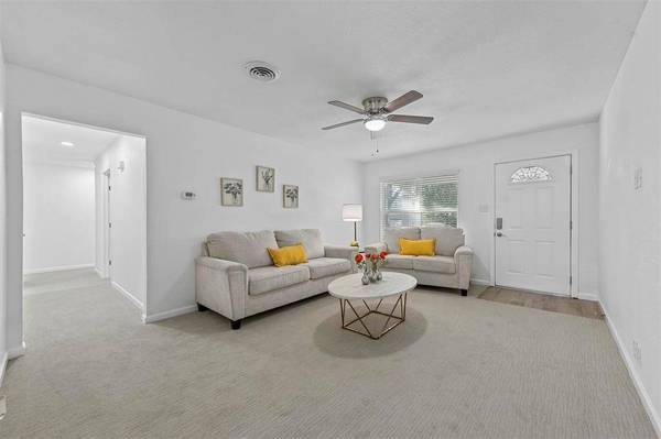 5405 Nadine Drive, Haltom City, TX 76117