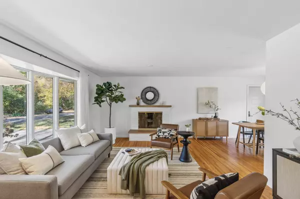 309 Griffit ST, Edina, MN 55343