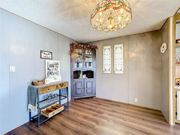 202 ELLSWORTH CT, Kissimmee, FL 34758