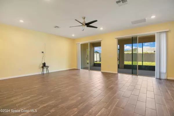 771 Montrose ST SE, Palm Bay, FL 32909