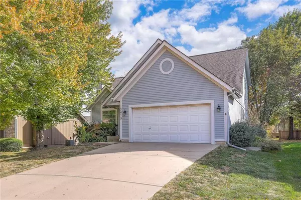15619 Riley ST, Overland Park, KS 66223