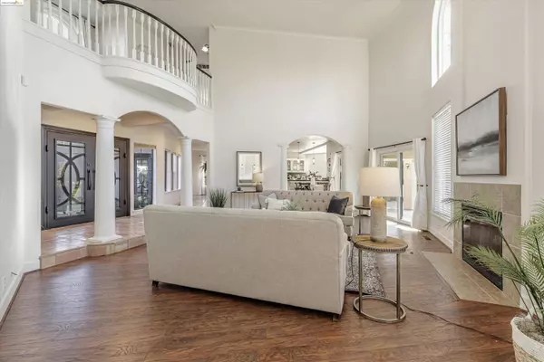 5611 Troon Ct, Discovery Bay, CA 94505