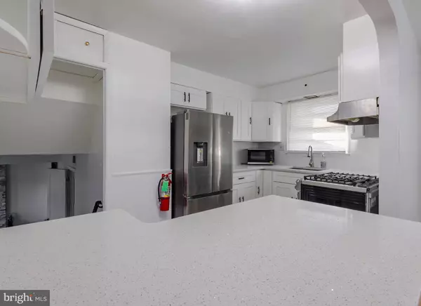 5609 PLYMOUTH AVE, Pennsauken, NJ 08109