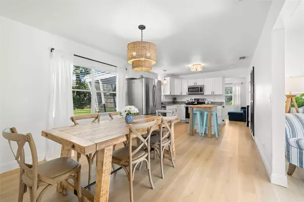 12718 N OREGON AVE, Tampa, FL 33612