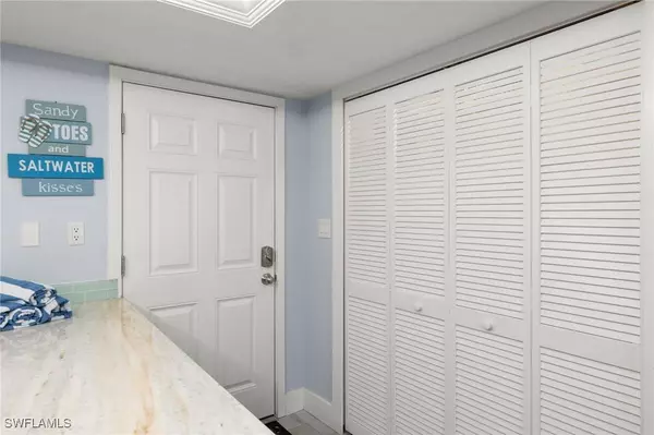 979 E Gulf DR #D472, Sanibel, FL 33957