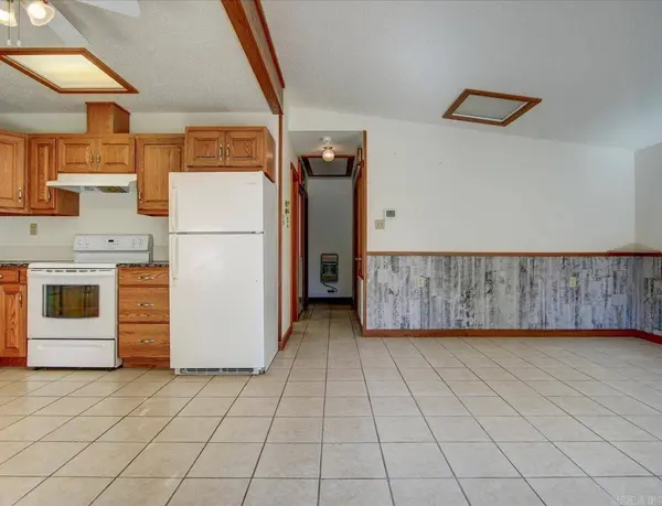 3160 Grant County Rd 21, Grapevine, AR 72057