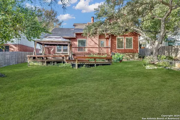 13802 Forum Road, Universal City, TX 78148-2600