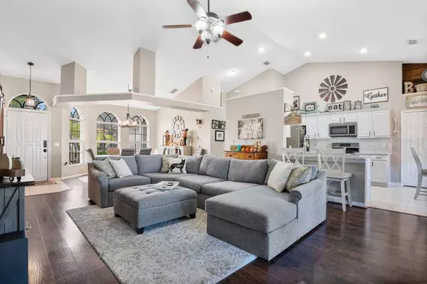 331 SABAL SPRINGS CT, Debary, FL 32713