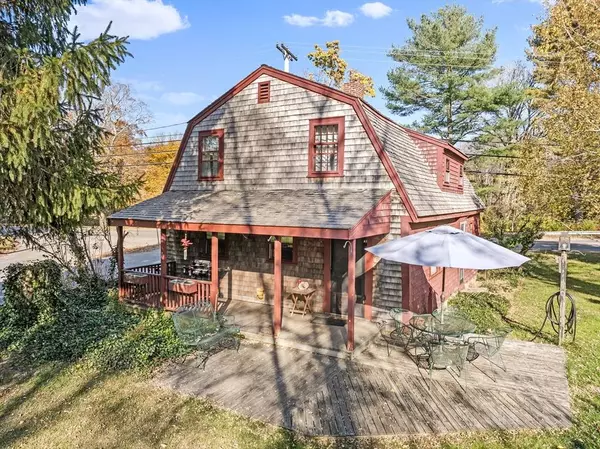 1 Summer St, Rehoboth, MA 02769