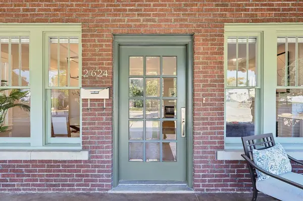 2624 College Avenue, Fort Worth, TX 76110