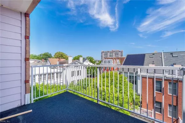 249 W Freemason ST #400, Norfolk, VA 23510