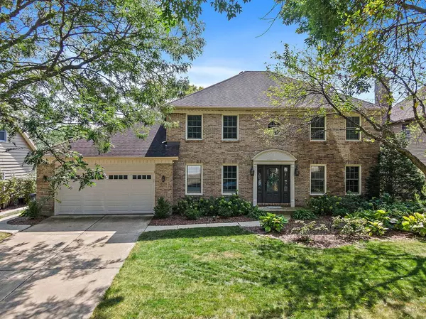 1628 Ambleside CIR, Naperville, IL 60540