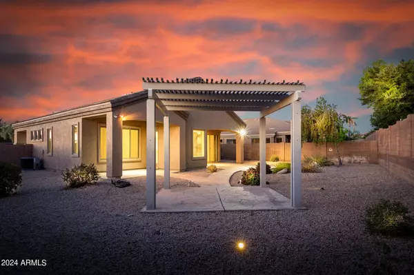 6847 S ST ANDREWS Way, Gilbert, AZ 85298