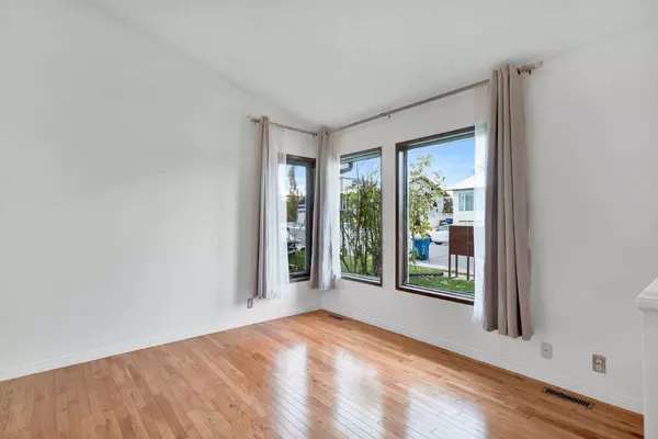 120 Big Springs HL SE, Airdrie, AB T4A 1K4