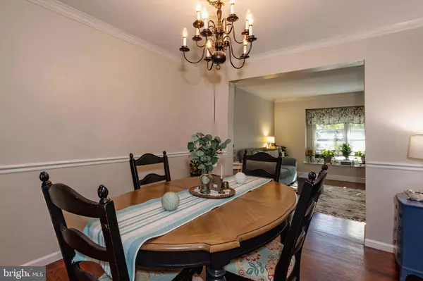 98 DAVID DR, Mullica Hill, NJ 08062