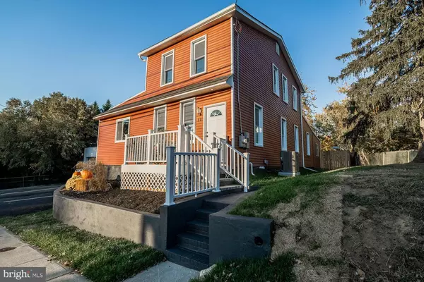 11 BERLIN RD, Cherry Hill, NJ 08034