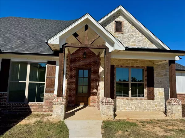 22590 Augusta Way Avenue, Lindale, TX 75771