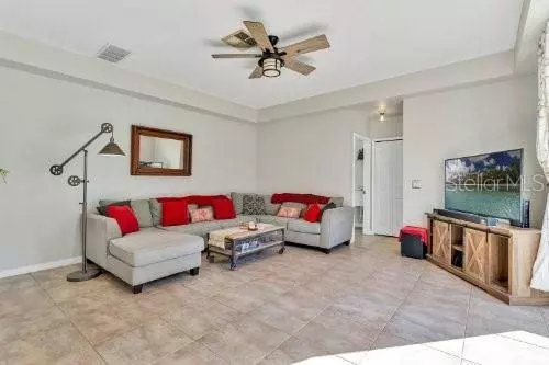 999 JADE FOREST AVE, Orlando, FL 32828