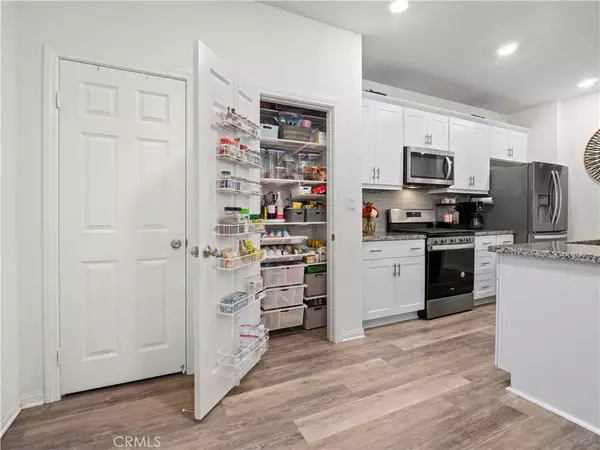 17117 Provo LN, Canyon Country, CA 91387