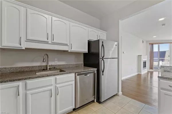 249 W Freemason ST #400, Norfolk, VA 23510