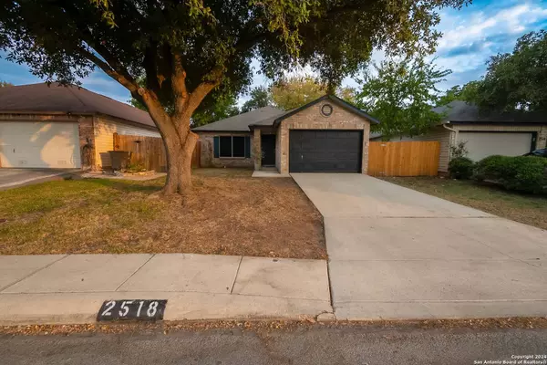 2518 JADE HL, San Antonio, TX 78251-2445