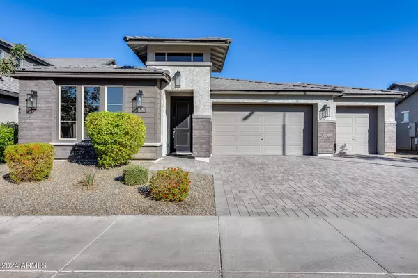 11676 W PARKWAY Lane, Avondale, AZ 85323