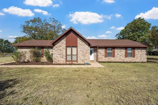 114 Fort Graham Circle, Waco, TX 76705