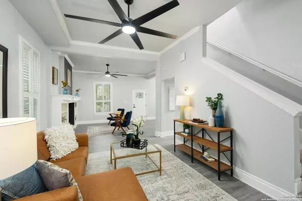 403 ELMHURST AVE, San Antonio, TX 78209-6609