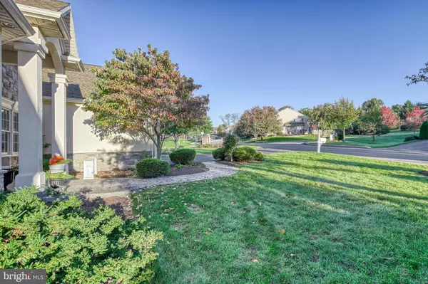 101 WINDRUSH LN, Mechanicsburg, PA 17055
