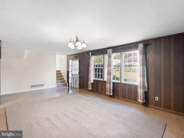 2700 MARKLYN DR, Wilmington, DE 19810