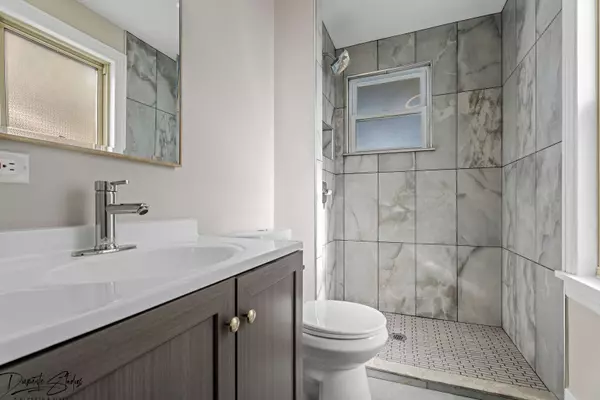 1417 S 18th Avenue, Maywood, IL 60153