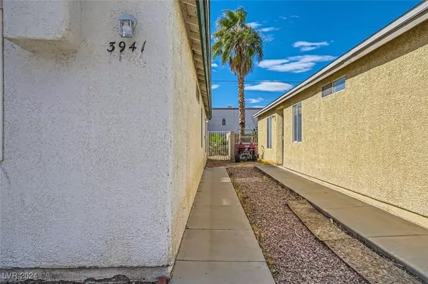 3941 Via Lucia Drive, Las Vegas, NV 89115