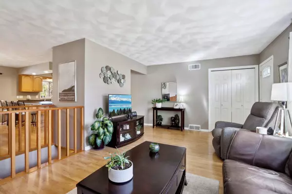 207 Winston Way, Waunakee, WI 53597