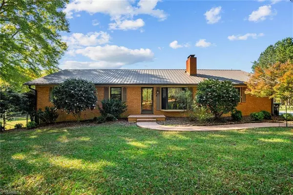 579 Arvil Hunt RD, Lexington, NC 27295