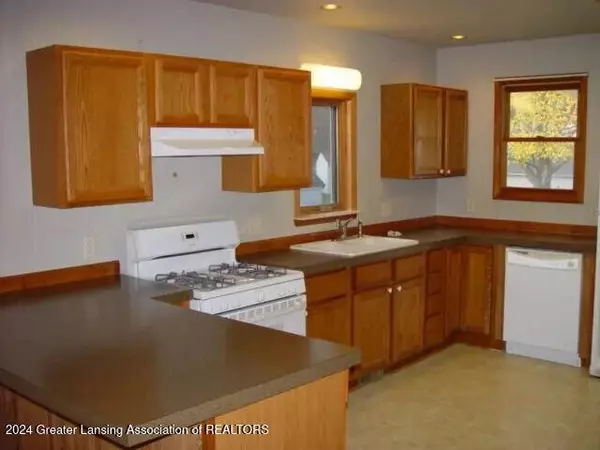 170 Walcott Avenue, Jackson, MI 49203, Jackson, MI 49203