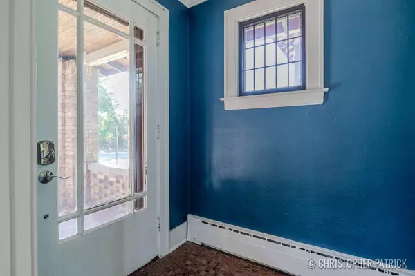 1951 Plainfield NE Avenue, Grand Rapids, MI 49505