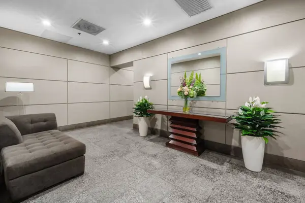 600 N Dearborn Street #1508, Chicago, IL 60654