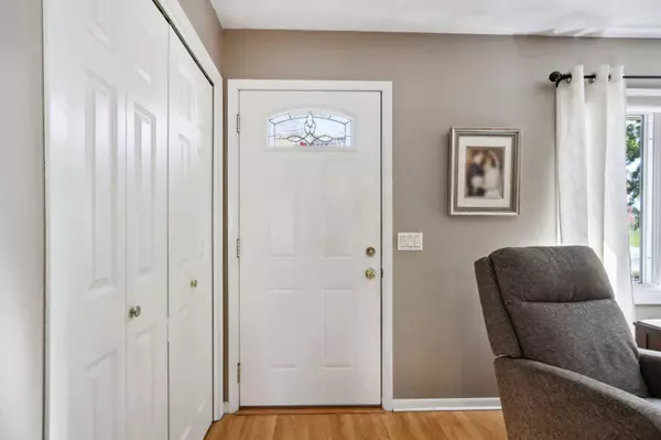 207 Winston Way, Waunakee, WI 53597