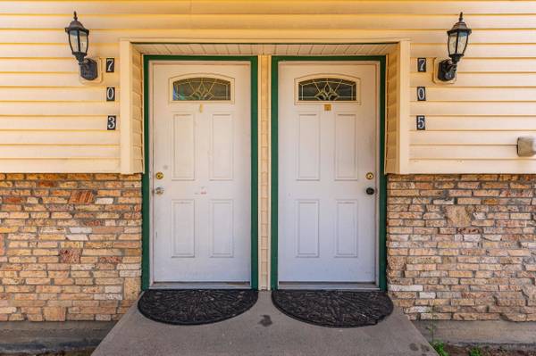 703 N Vernon Ave #705 N Vernon Ave, Deer Park, WA 99006