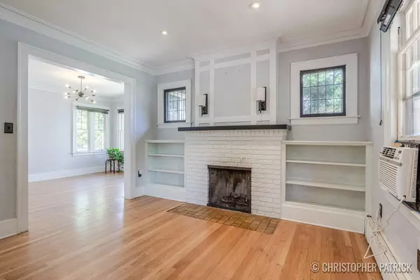 1951 Plainfield NE Avenue, Grand Rapids, MI 49505