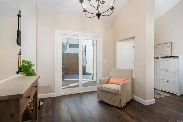 1956 Villa Del Dios Glen, Escondido, CA 92029