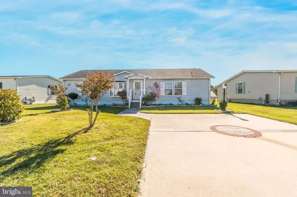 32 MYSTIC HARBOUR BLVD, Berlin, MD 21811