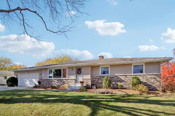 207 Winston Way, Waunakee, WI 53597