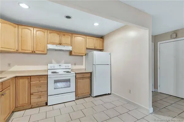 2950 Madison Avenue #Unit# D, Bridgeport, CT 06606