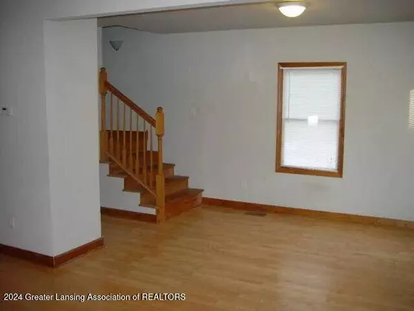 170 Walcott Avenue, Jackson, MI 49203, Jackson, MI 49203