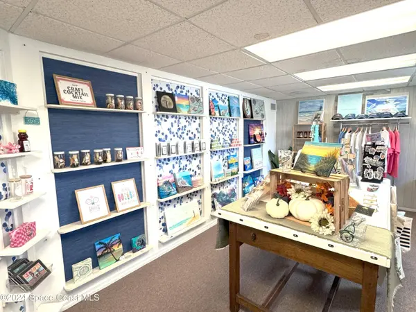 376 N Atlantic AVE, Cocoa Beach, FL 32931