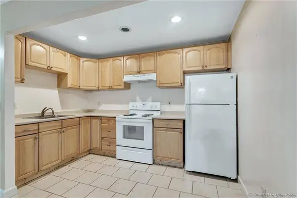 2950 Madison Avenue #Unit# D, Bridgeport, CT 06606