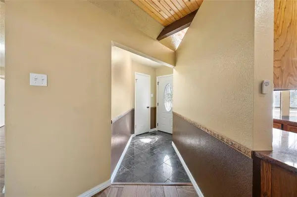 114 Fort Graham Circle, Waco, TX 76705