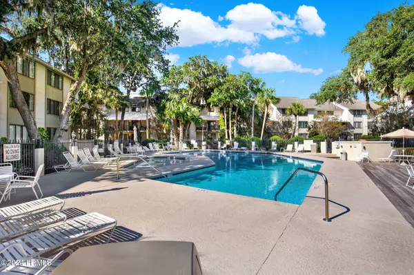 36 Deallyon, Hilton Head Island, SC 29928