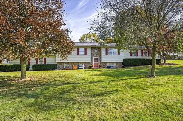 47710 State Route 46, New Waterford, OH 44445